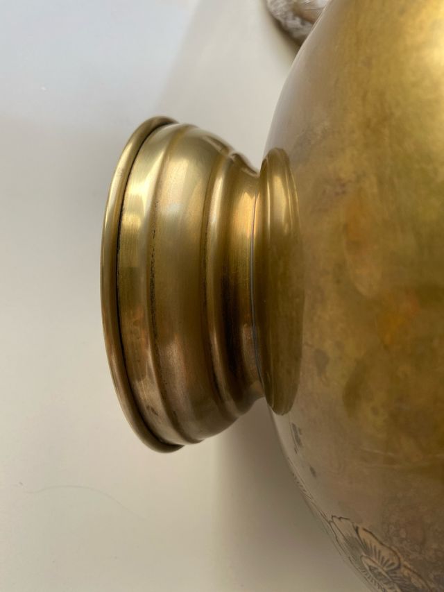 Conjunto sopera y jarra de agua metalicas