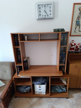 Scrivania in legno 