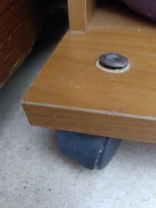 Scrivania in legno 