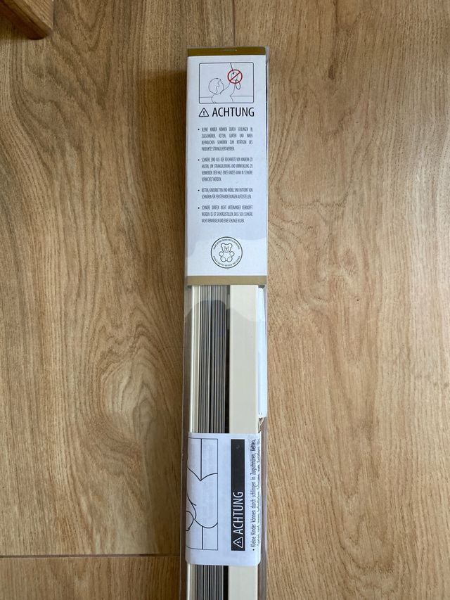 Persiana Veneciana Beige de aluminio 115x130