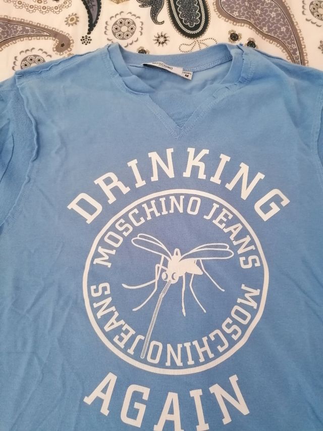 Camiseta moschino