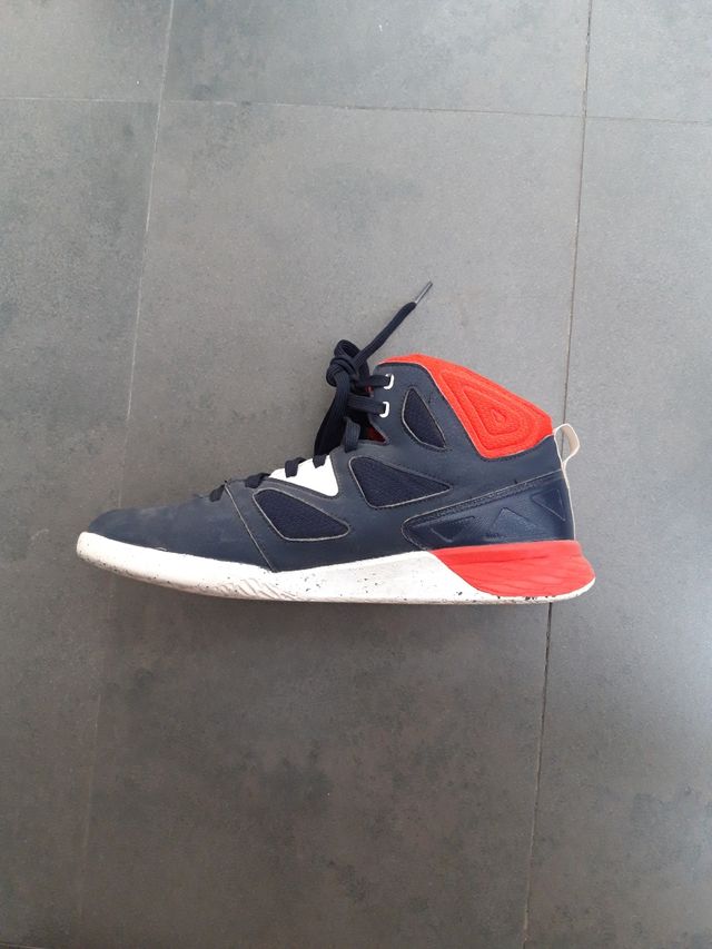 Zapatillas baloncesto Kipsta 44