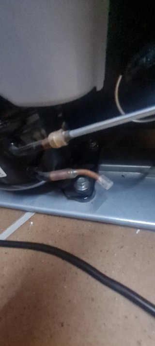 Frigorífico 97 l sin gas sin estrenar