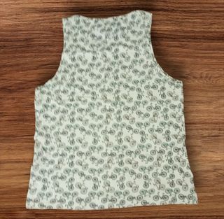 Camiseta tirantes blanca con bicicletas