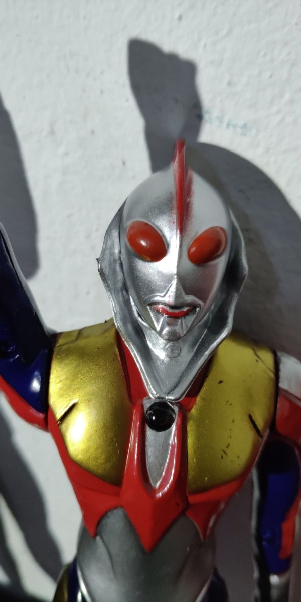 FIGURAS DE ULTRA MAN