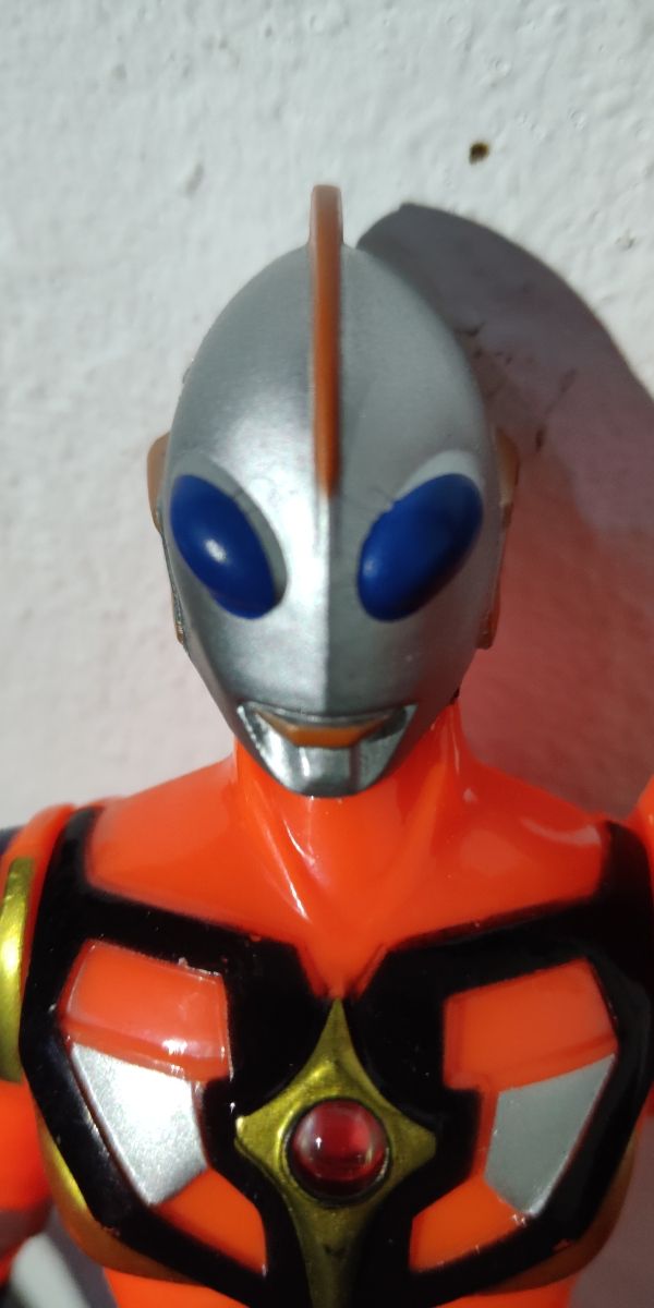 FIGURAS DE ULTRA MAN