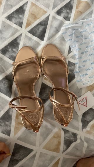 Sandalias Nyala guess