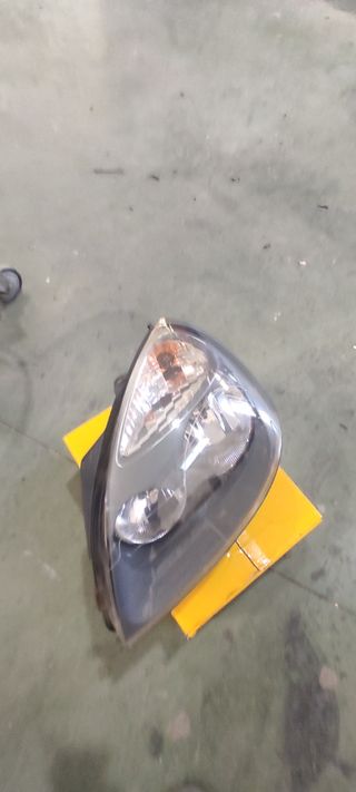 Faro Izquierdo Renault Clio