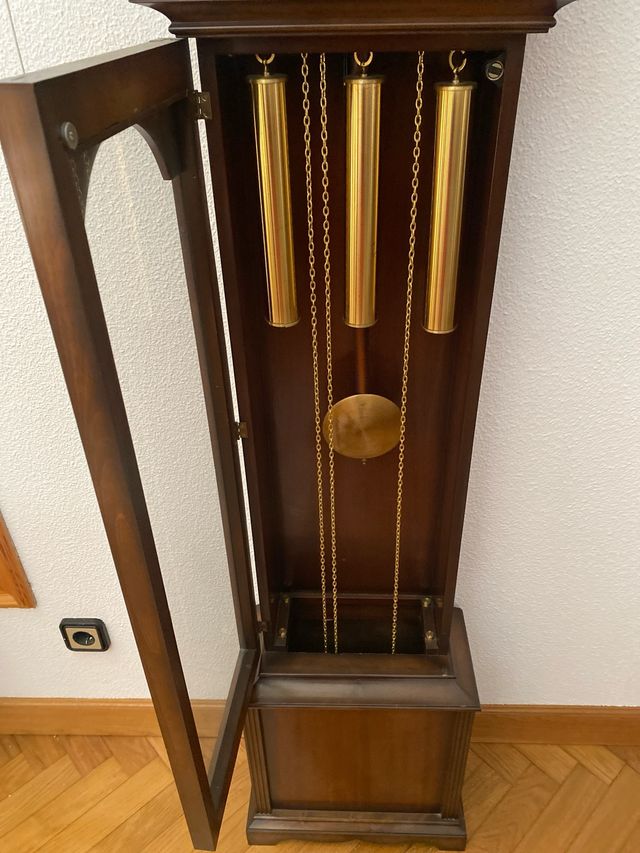 reloj carrillon Tempus Fugit