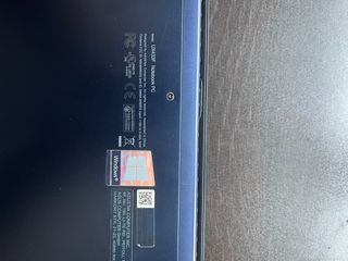 Portátil Asus Zenbook 14 UX433F