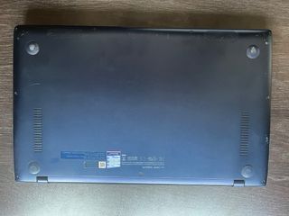 Portátil Asus Zenbook 14 UX433F