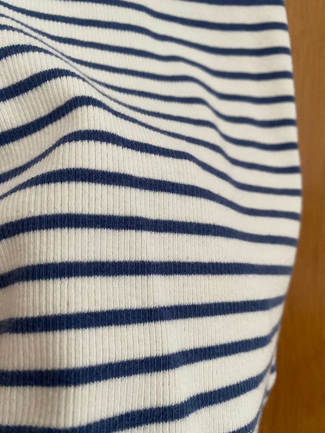 Camiseta Zara kids, altura 164 cm