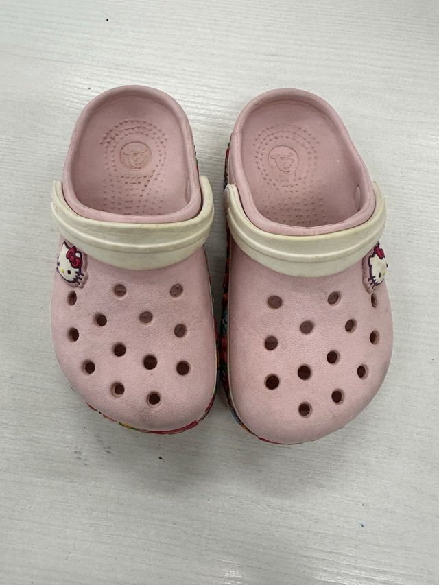 Zapatillas Crocs Hello Kitty 