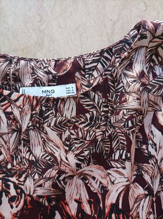 Vestido corto asimétrico Mango