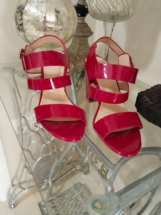 zapatos num 36 rojo eventos