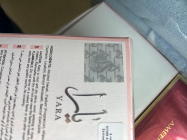 Perfume Lataffa Yara Rosa origi..