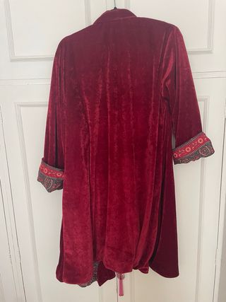 KAFTAN DE TERCIOPELO GRANATE REVERSIBLE