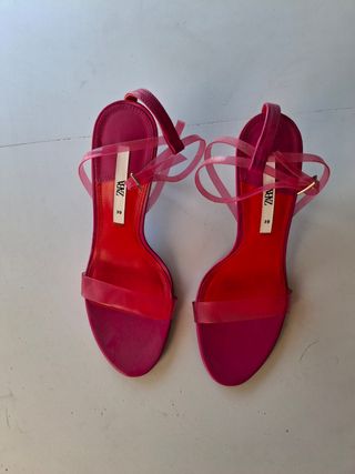 Sandalias Vinilo Zara