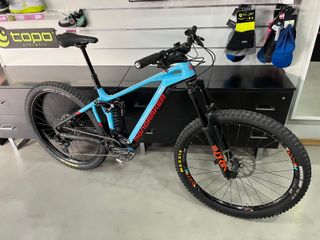 eBike Level RR 2022 - 2250km Talla M + Caballete 