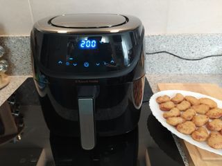 Freidora de aire 8 litros Russell Hobbs