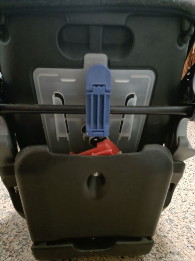 Silla para coche Concord reverso con reductor cla0