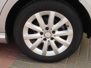 Mercedes-Benz B 200 CDI STANDARD