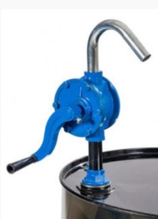 BOMBA MANUAL ROTATIVA COMBUSTIBLE.