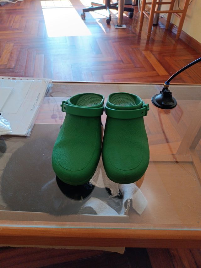 Zoccoli per sala operatoria 37-38