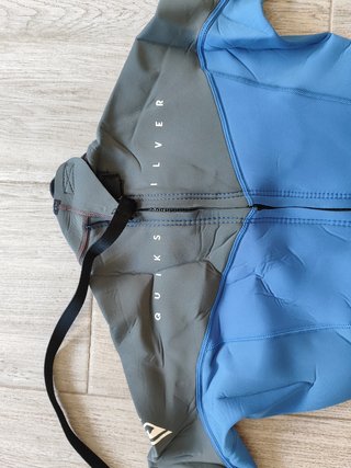 Neopreno quicksilver talla 14