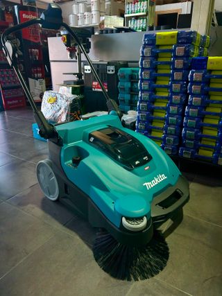 BARREDORA VS001GZ MAKITA 40V