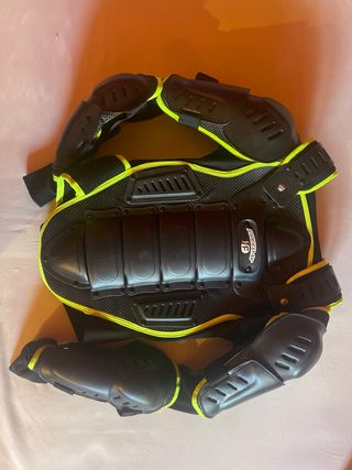Chaleco proteccion moto 