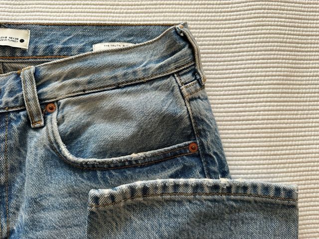 Pantalón vaquero slim de Zara