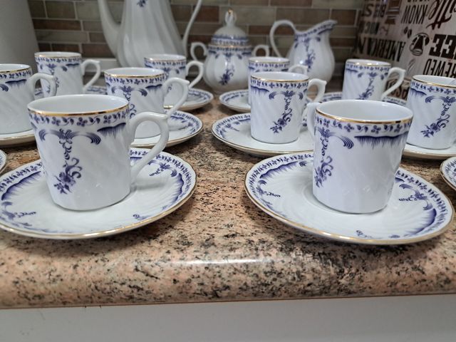 Juego de café en muy buen estado