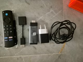 TV LG 32 pulgadas con adaptador Amazon Fire TV