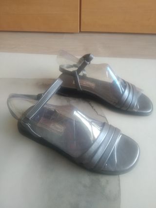 SANDALIAS PLATA TIRAS NÚM 37