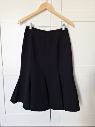 Falda con puntilla ZARA midi color negro