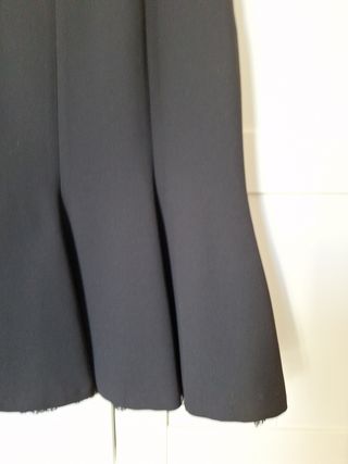 Falda con puntilla ZARA midi color negro