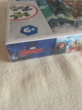 puzzle 160 Avenger 6 años nuevo con plastico
