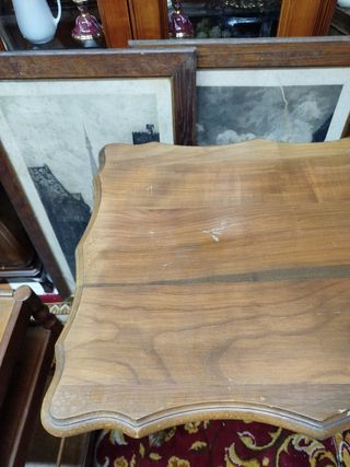 HOY  Mesa auxiliar francesa con ruedas