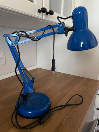 Lampara de estudio flexible, soporte metalico. 15€