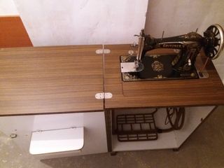 Maquina de coser de coleccionista