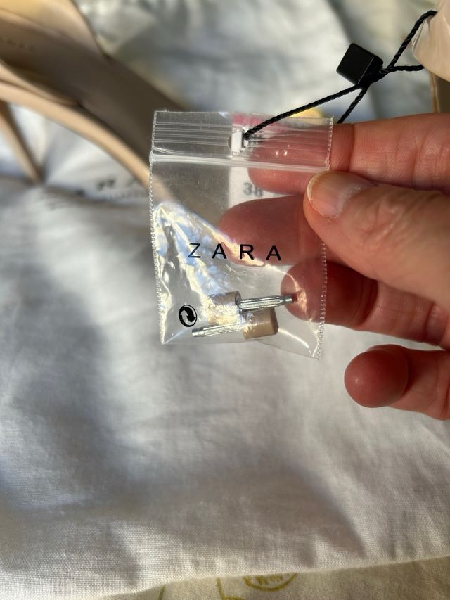 Calzado Sandalias a estrenar.