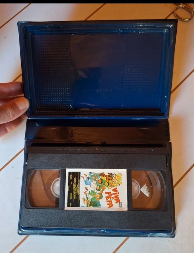VHS COMEDIA. VIVA LA PEPA (1981)
