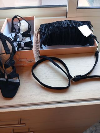 VESTIDO DE GASA ,PARA NOVIAS O PARA VESTIR CORTO.