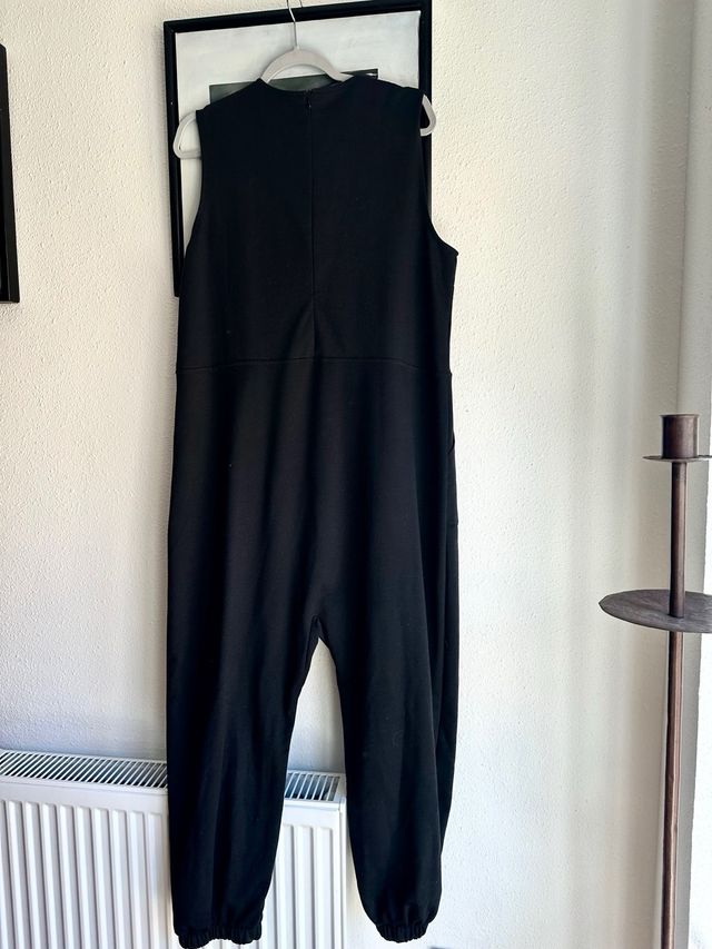 Mono negro. Talla XL