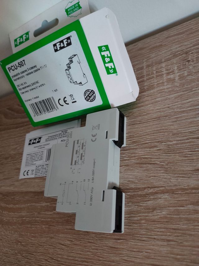 Relè Temporizzato 8A (2 Contatti)