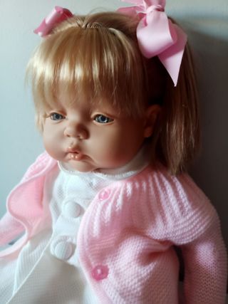 Muñeca Tina Miel de abeja