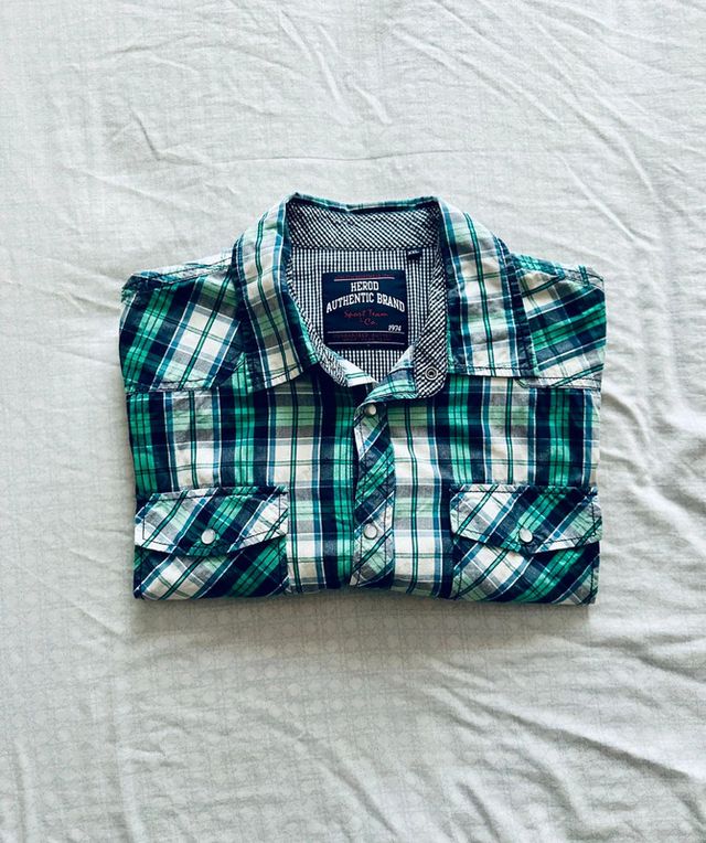 Camicia uomo  maniche corte L con motivi verdi