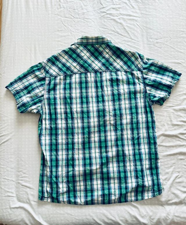 Camicia uomo  maniche corte L con motivi verdi