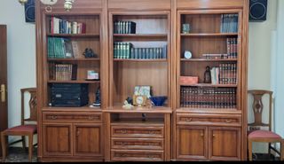 Libreria de madera maciza